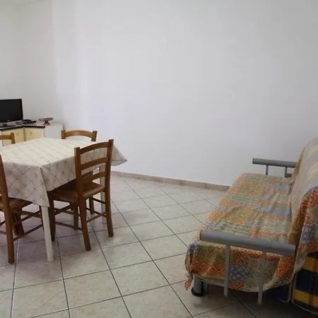 Ferienwohnung Fuer 6 Personen Ca 60 Qm In Cefalu, Sizilien Nordkueste Von Sizilien - B44285 Apartment